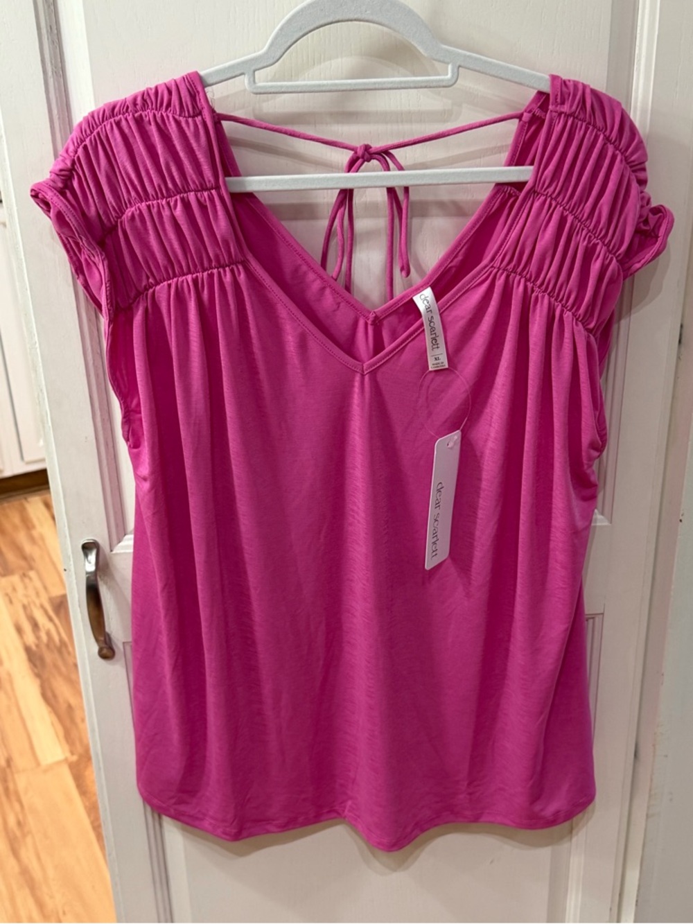 Dear Scarlett Women's V-Neck Smocked Shoulder Tie-Back Top in Hot Pink